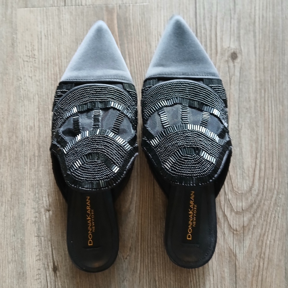 Donna Karen NY. Blk/Beaded Satin Flats/Slides, Size 8.5M